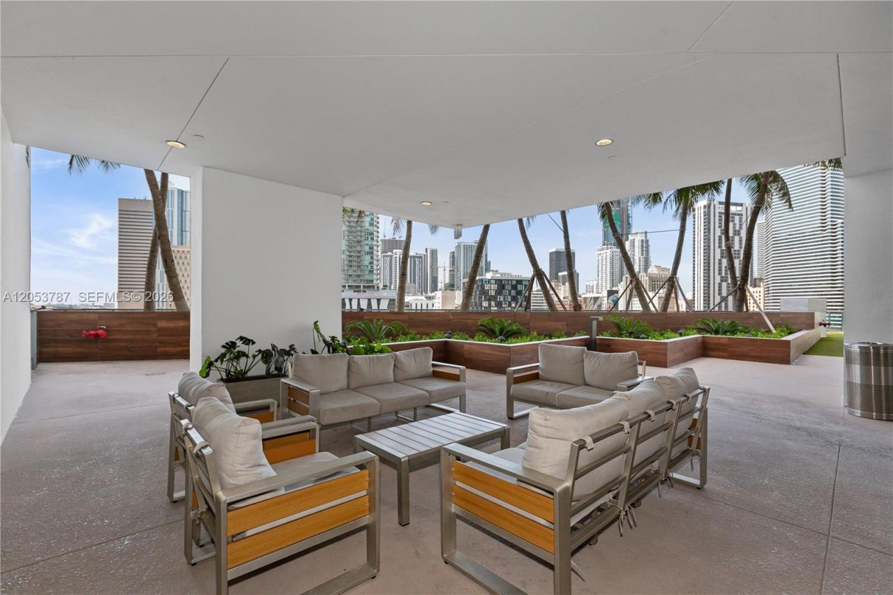 350 S Miami Ave , Unit 2102, Miami, FL 33130 Photo