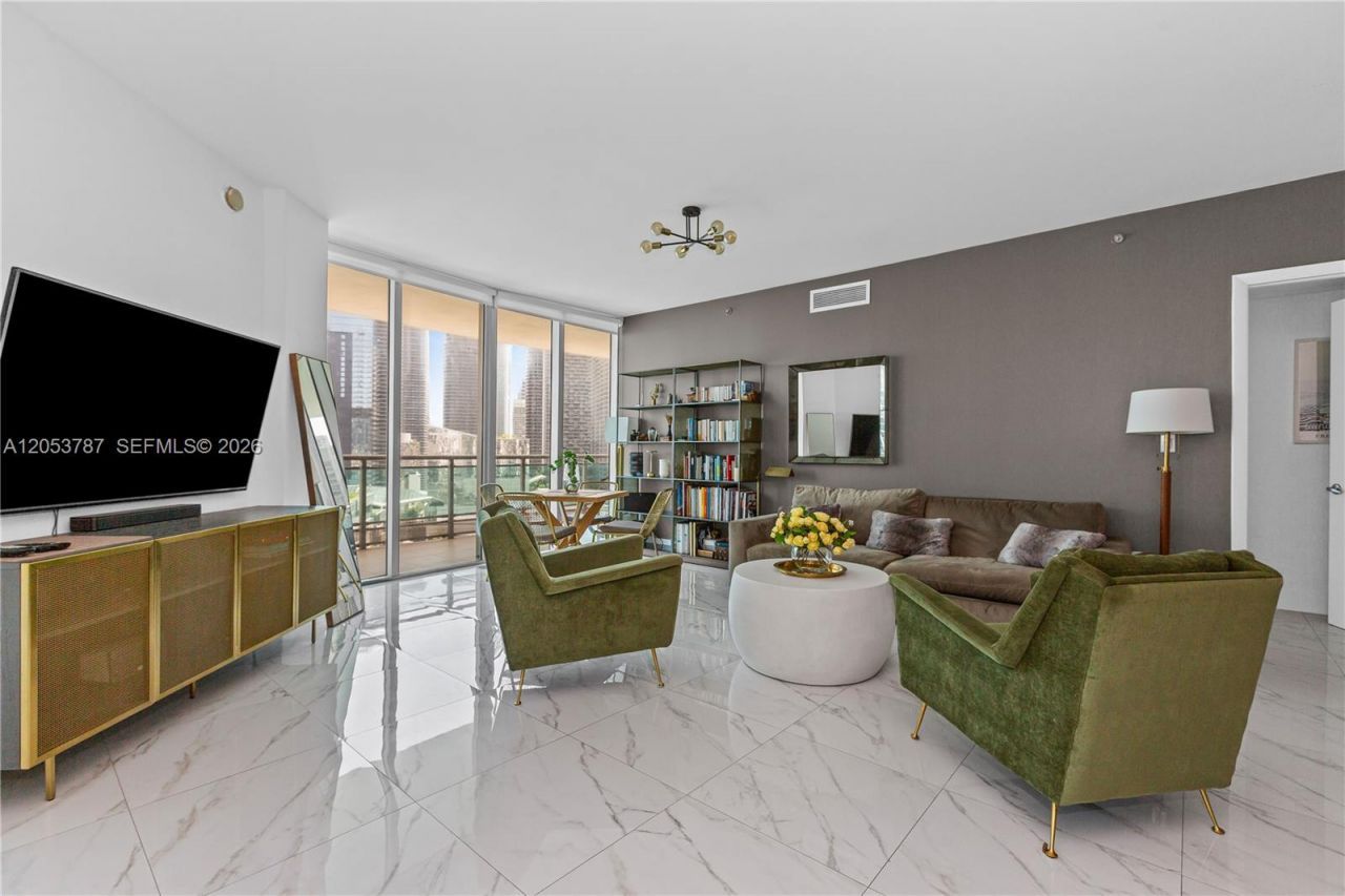 350 S Miami Ave , Unit 2102, Miami, FL 33130 Photo