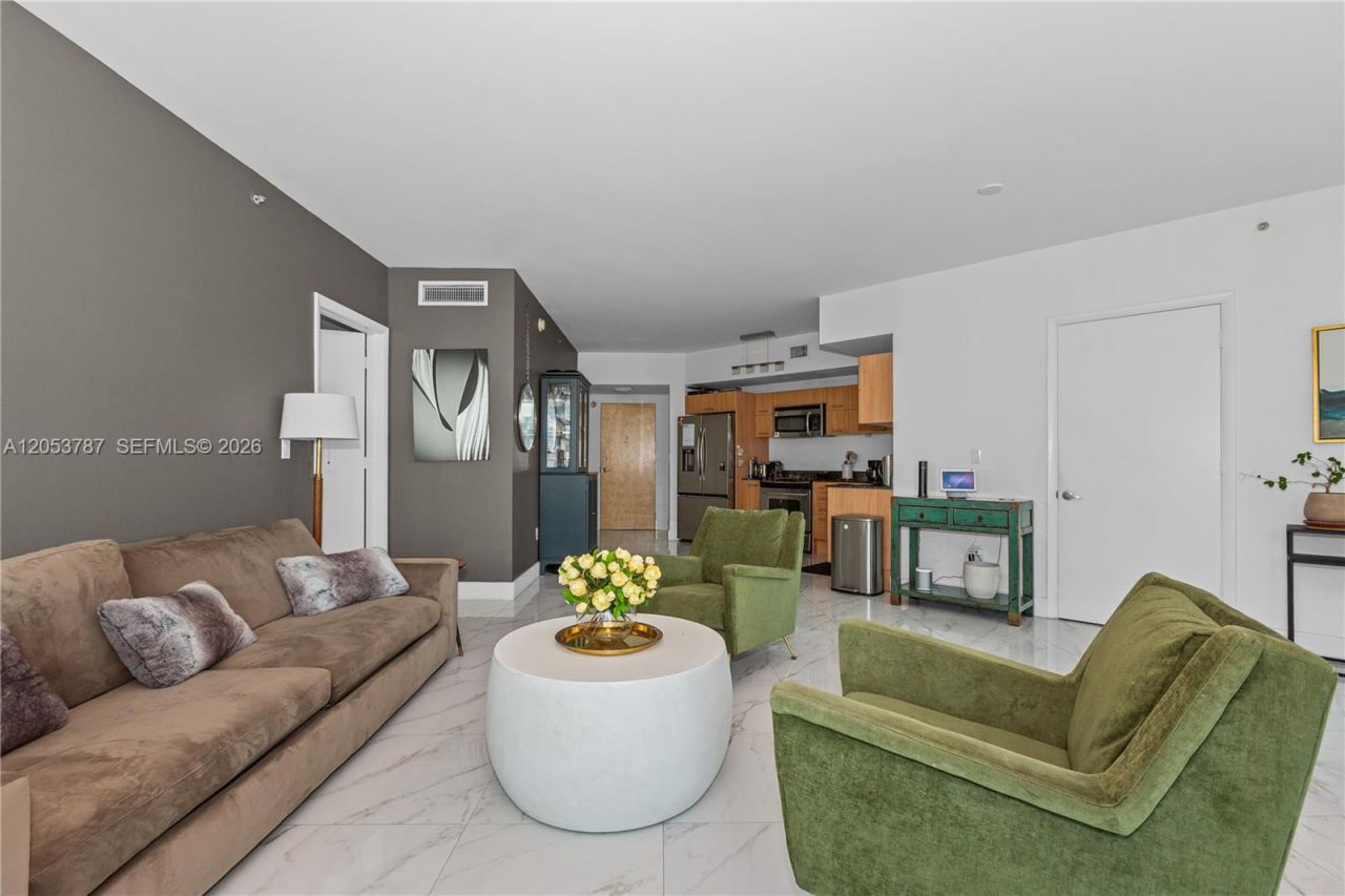 350 S Miami Ave , Unit 2102, Miami, FL 33130 Photo