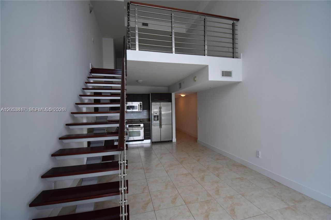 41 SE 5th St, Unit 1506, Miami, FL 33131 Photo