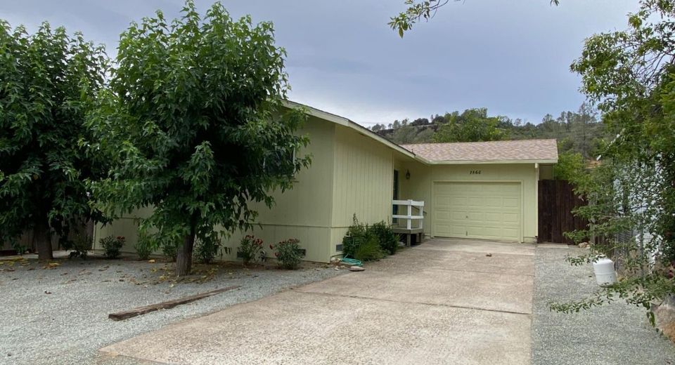 1860 Sugar Pine Way, Vallecito, CA 95251 Photo