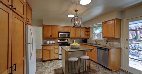 335 Marvin Way, Auburn, CA 95603 Photo