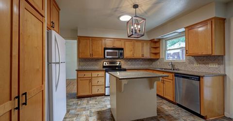 335 Marvin Way, Auburn, CA 95603 Photo