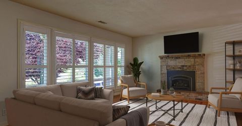 335 Marvin Way, Auburn, CA 95603 Photo