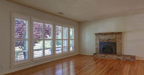 335 Marvin Way, Auburn, CA 95603 Photo