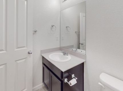 1211 Willow Hill Ave, Sacramento, CA 95834 Photo