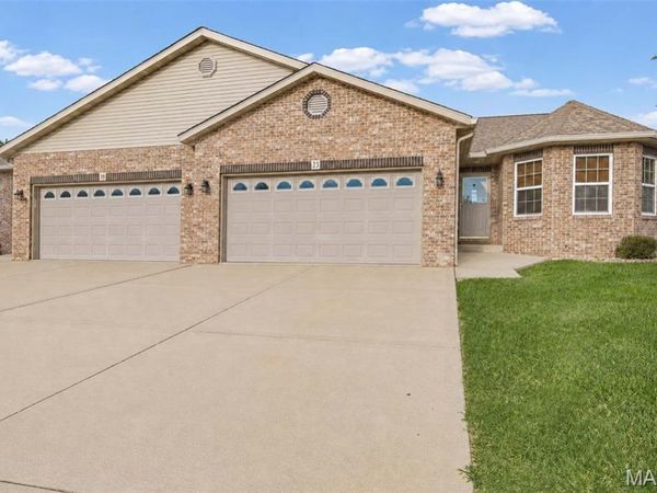 23 Klein Drive , Bethalto, IL 62010