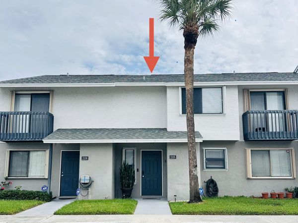2105 Wharf Lane, Greenacres, FL 33463