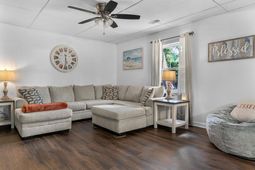 587 Norway Road photo 4
