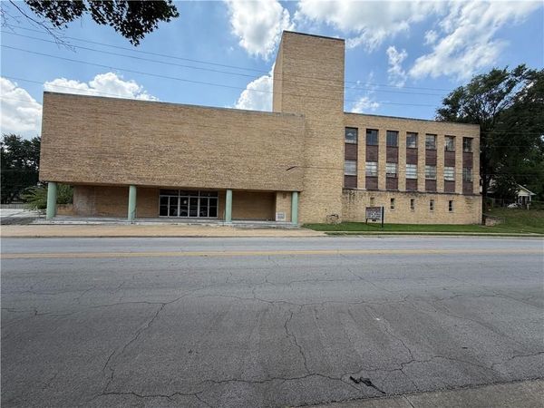 1335 Quindaro Boulevard, Kansas City, KS 66104