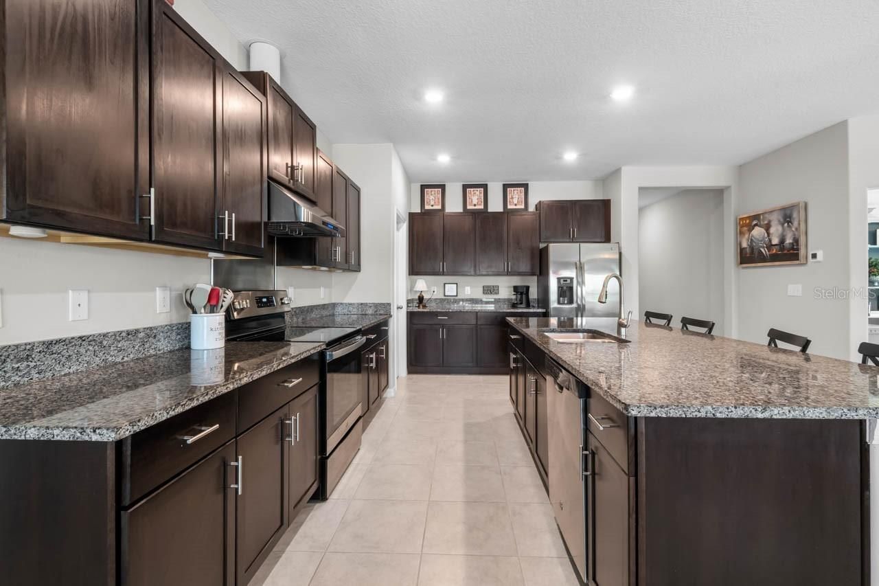 809 Timeless Moss Drive , Ruskin, FL 33570 Photo