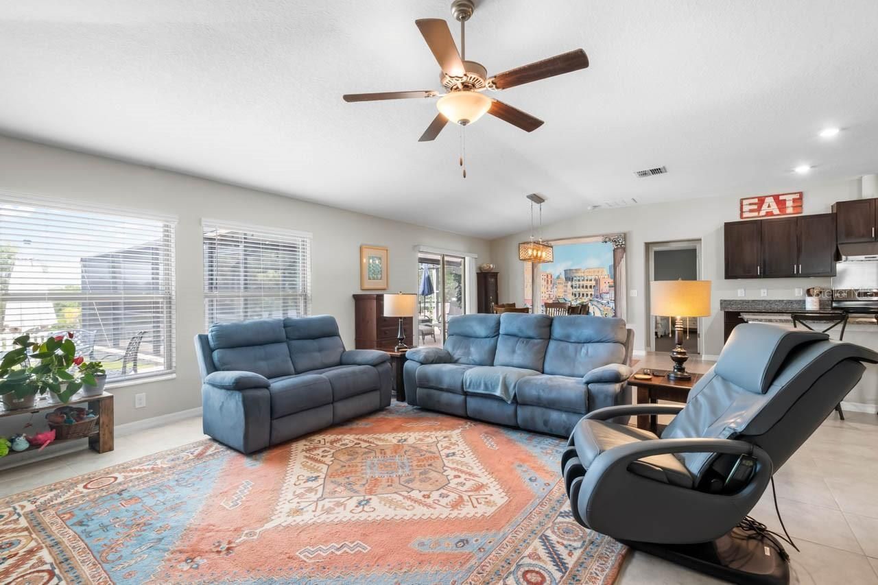 809 Timeless Moss Drive , Ruskin, FL 33570 Photo