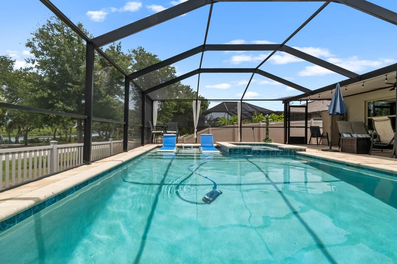 809 Timeless Moss Drive , Ruskin, FL 33570 Photo