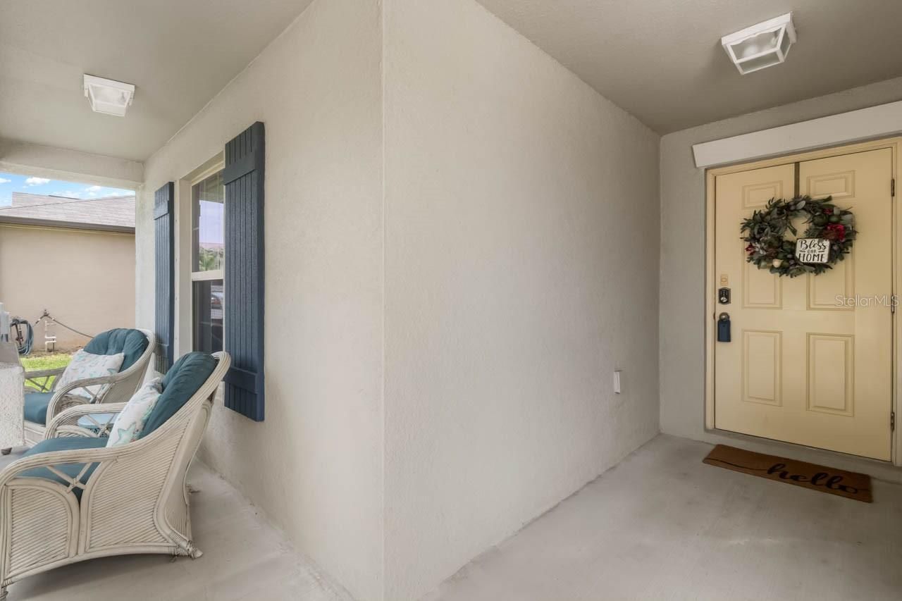 809 Timeless Moss Drive , Ruskin, FL 33570 Photo