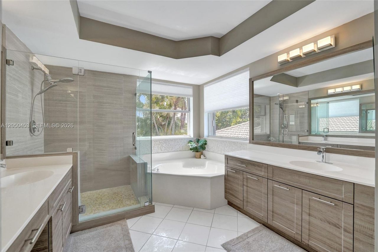 1267 NW 167th Ave , Pembroke Pines, FL 33028 Photo