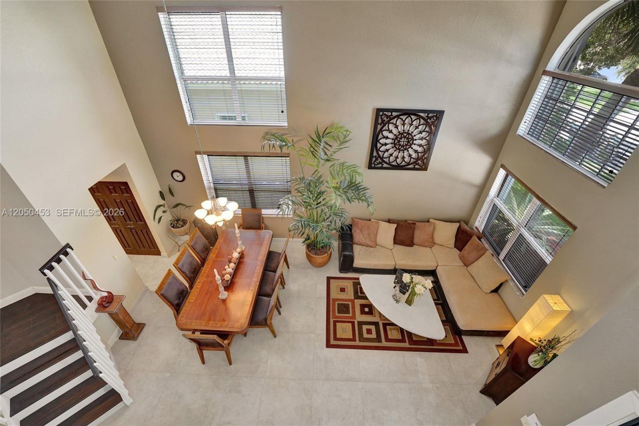 1267 NW 167th Ave , Pembroke Pines, FL 33028 Photo