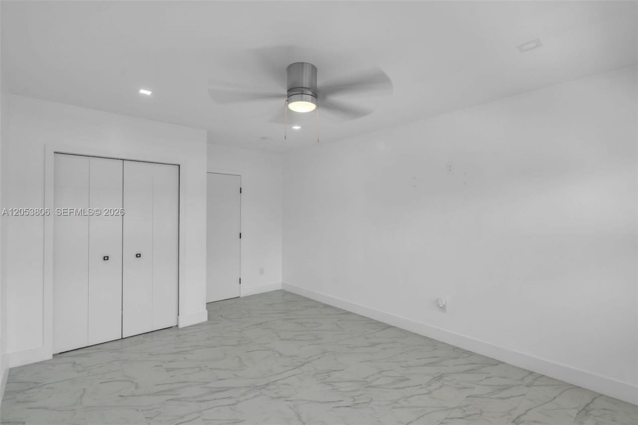 2225 NE 123rd St , Unit 102, North Miami, FL 33181 Photo