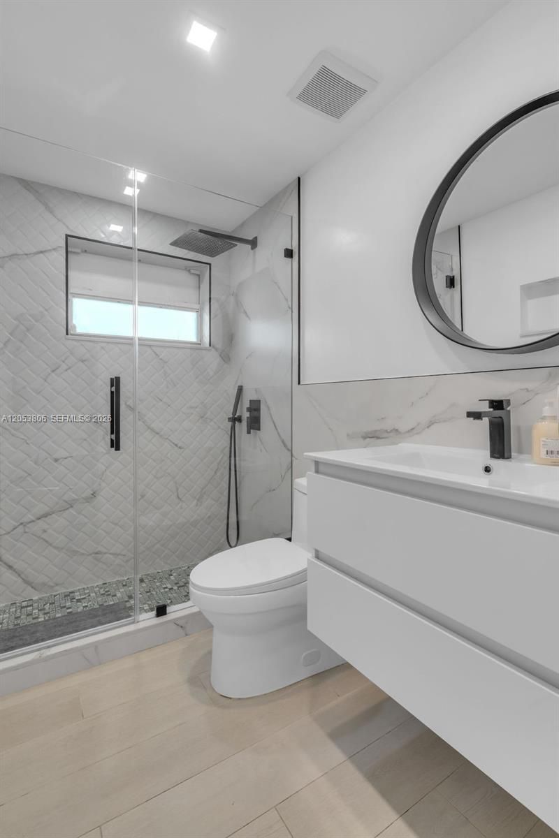 2225 NE 123rd St , Unit 102, North Miami, FL 33181 Photo
