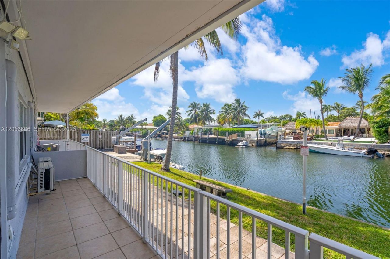 2225 NE 123rd St , Unit 102, North Miami, FL 33181 Photo