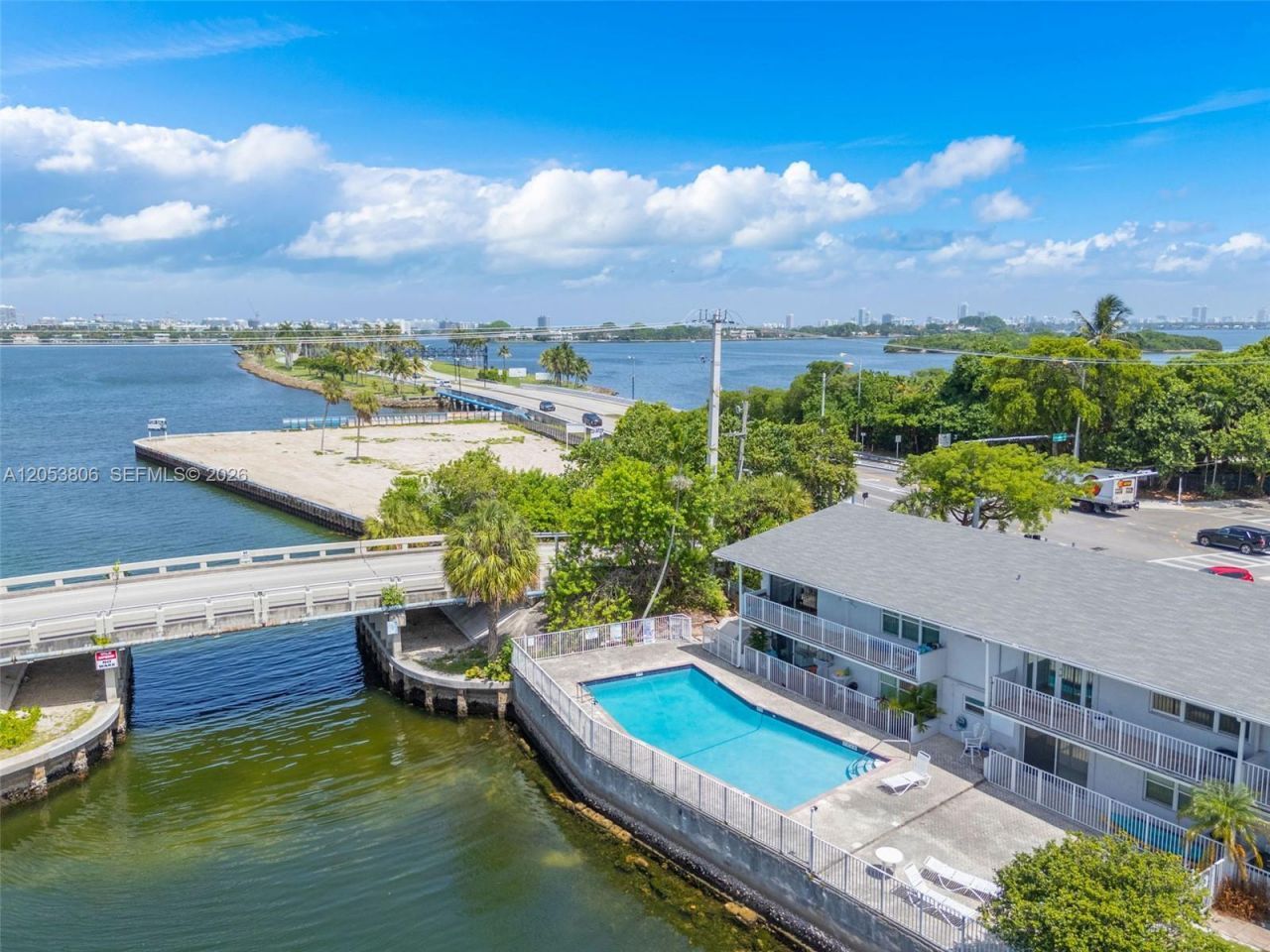 2225 NE 123rd St , Unit 102, North Miami, FL 33181 Photo