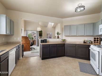 17000 Wedge Parkway, Unit 2525, Reno, NV 89511 Photo