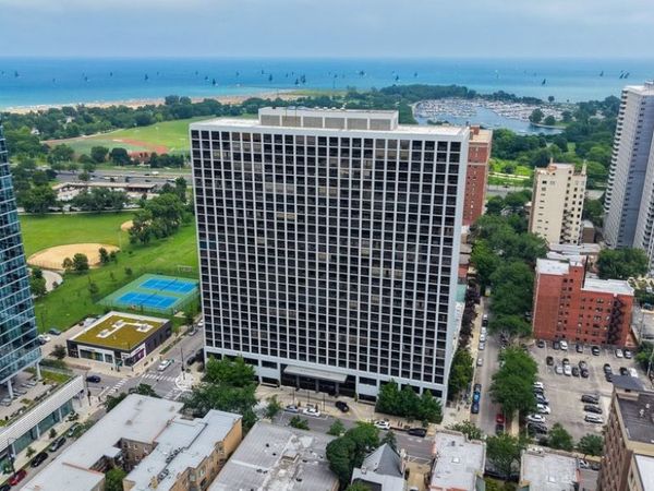 4343 N Clarendon Avenue , Unit 1812, Chicago, IL 60613