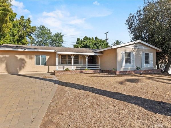 3058 Flanders , Riverside, CA 92507