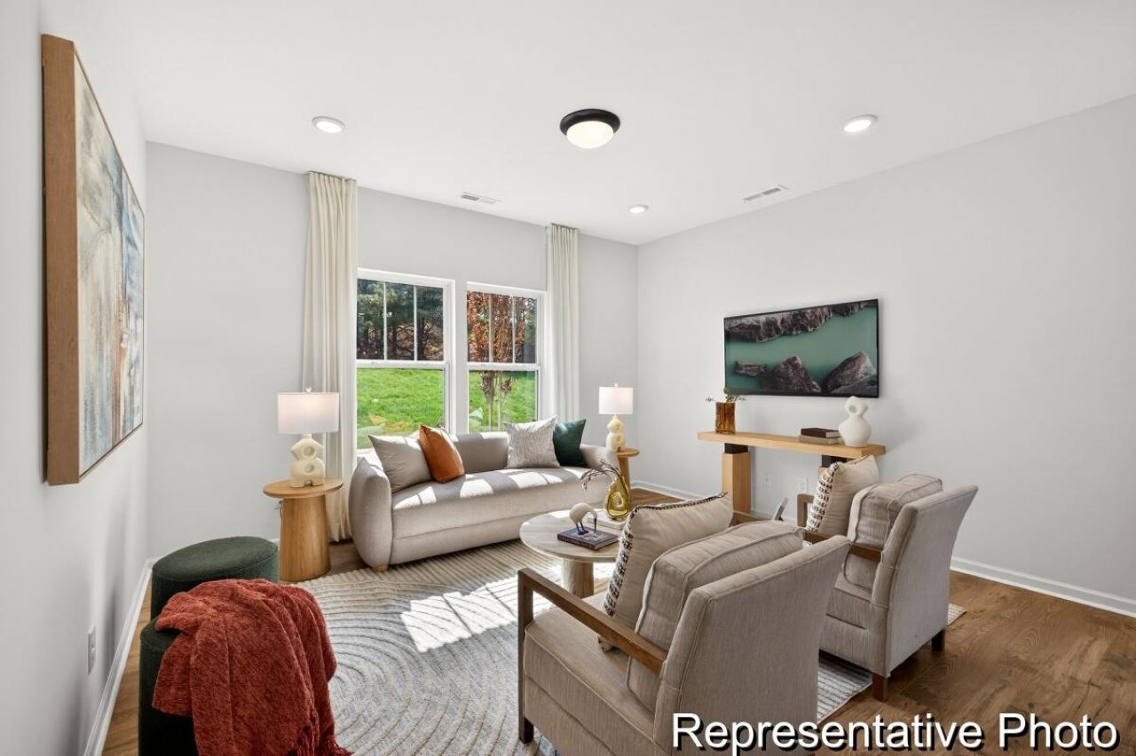 1009 Toland Drive Photo 7