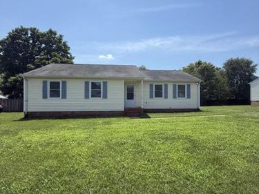 7110 SHARON ROAD , FREDERICKSBURG, VA 22407