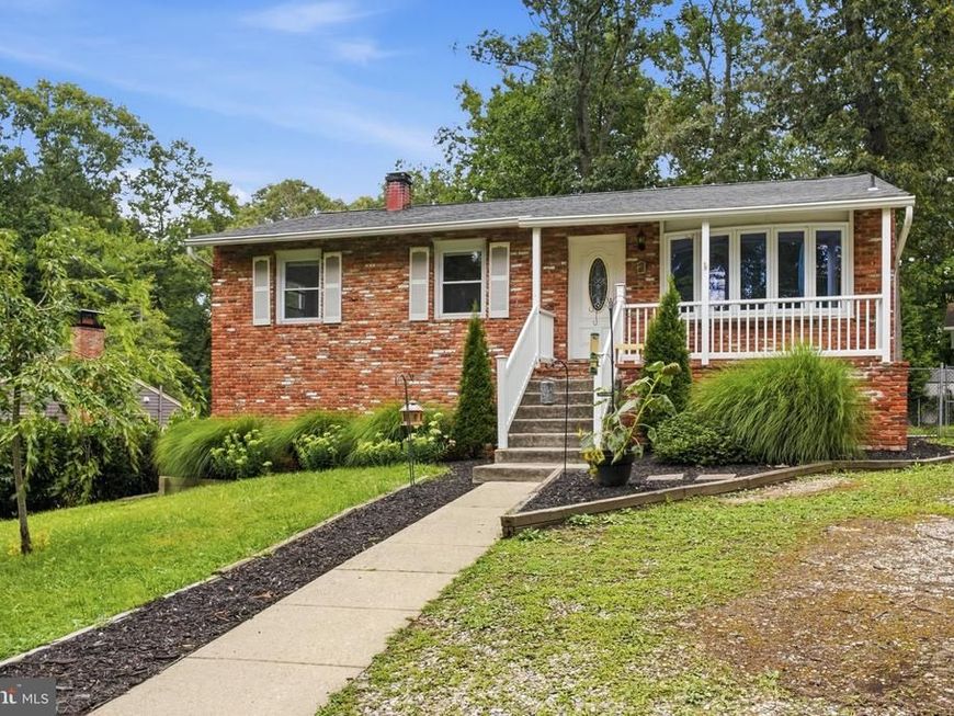 807 Hollywood Boulevard, Crownsville, MD 21032 Main Photo