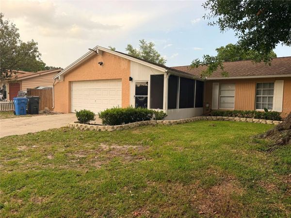 2206 PAVILION PLACE , BRANDON, FL 33511