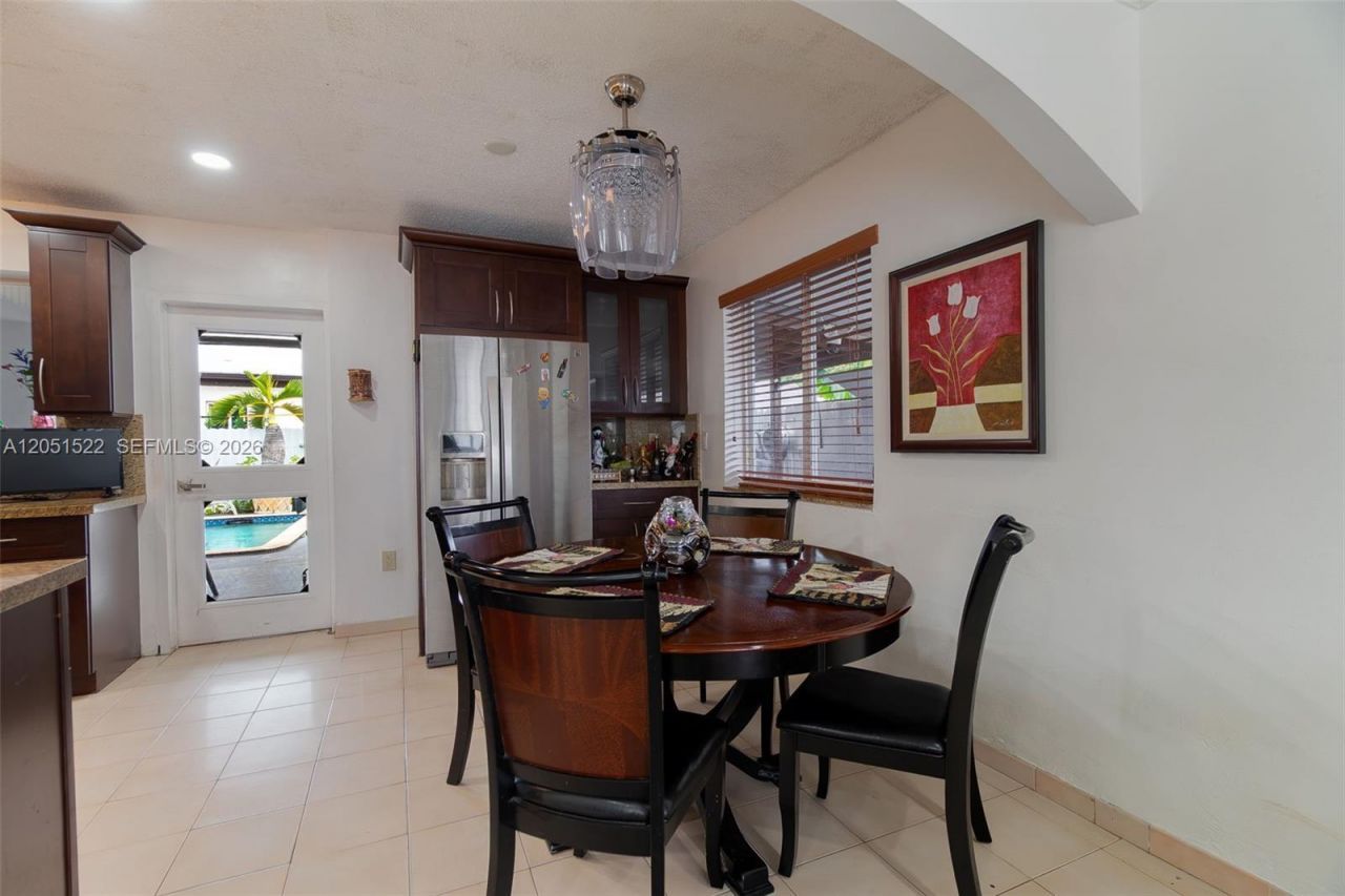 6320 E 4th Ave , Hialeah, FL 33013 Photo
