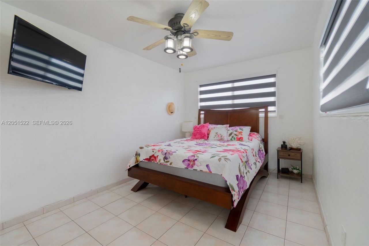 6320 E 4th Ave , Hialeah, FL 33013 Photo