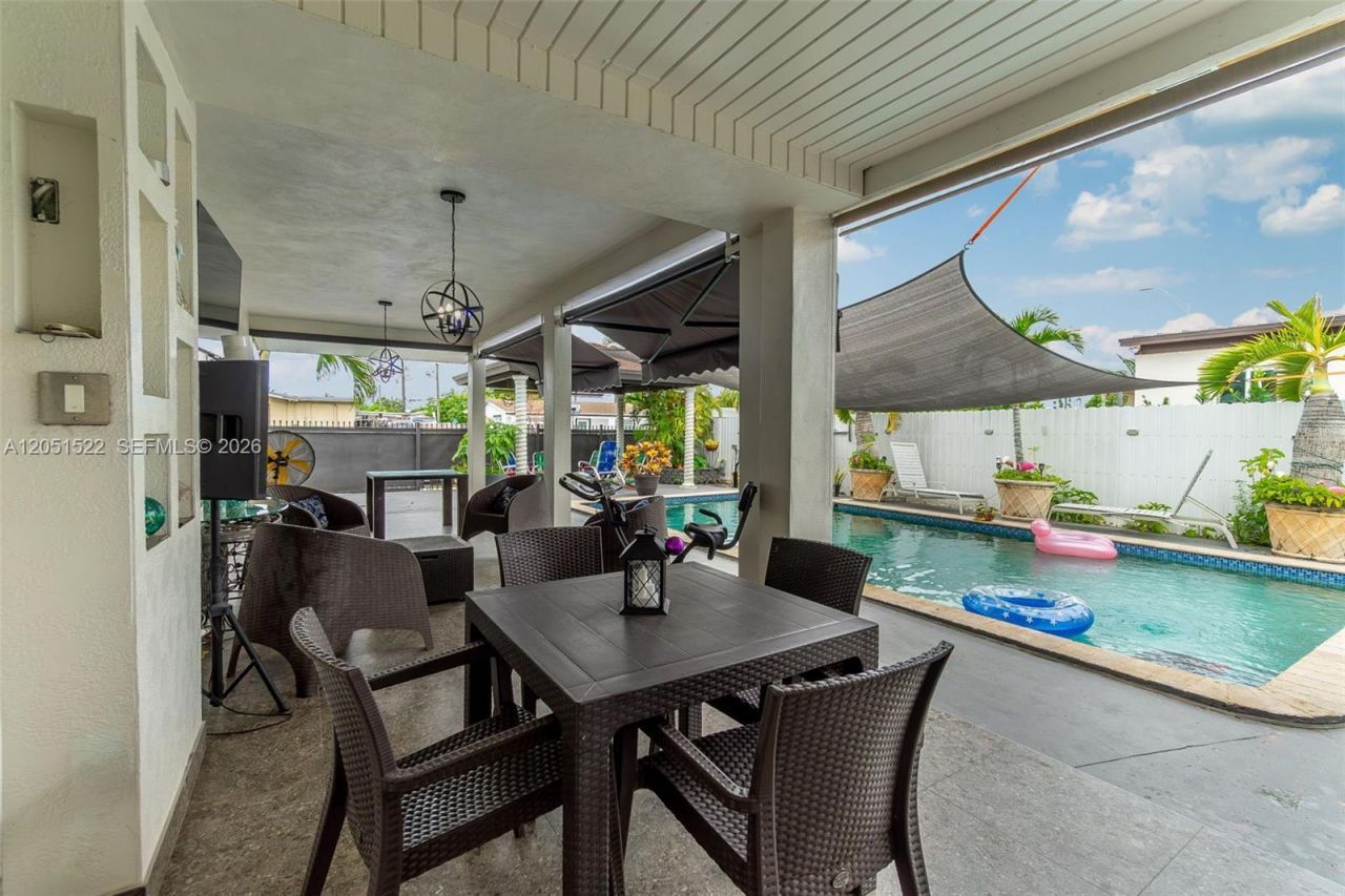 6320 E 4th Ave , Hialeah, FL 33013 Photo