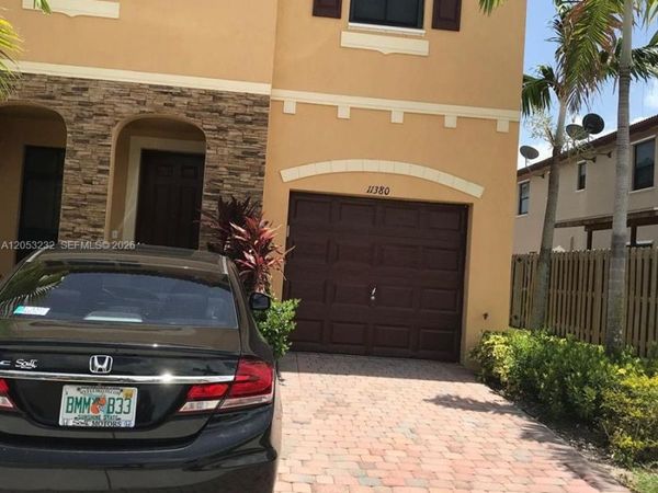 11380 SW 233rd St , Homestead, FL 33032