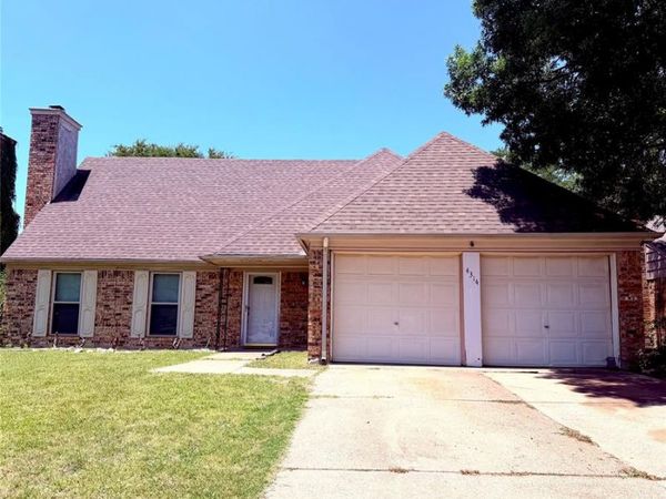 4314 Lorraine Avenue , Grand Prairie, TX 75052