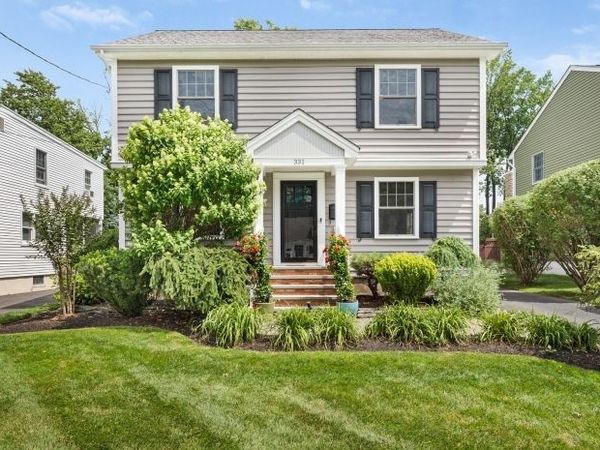 331 Stoughton Ave, Cranford, NJ 07016