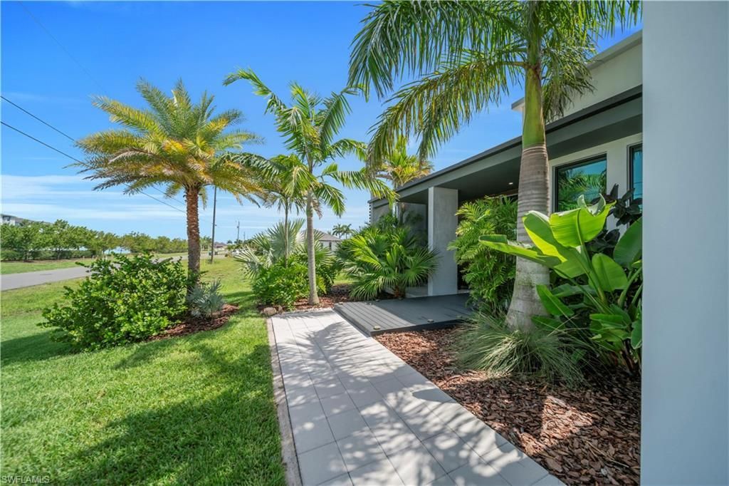 3801 SW 17th Pl , Cape Coral, FL 33914 Photo