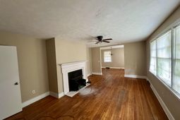249 Richards Street  photo 4