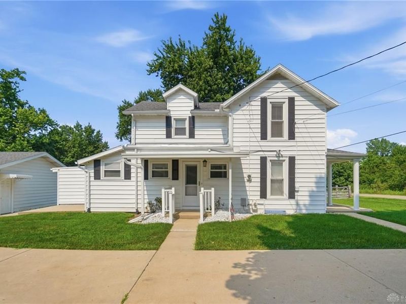 4461 New Carlisle Pike, Springfield Township, OH 45504 Photo 2