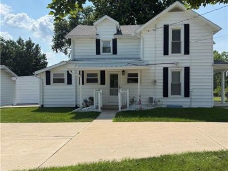 4461 New Carlisle Pike, Springfield Township, OH 45504 Photo 2