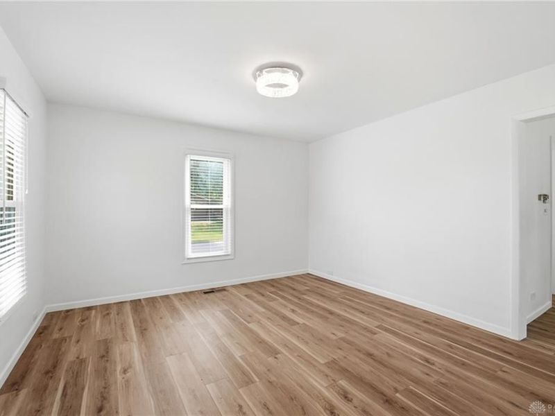 4461 New Carlisle Pike, Springfield Township, OH 45504 Photo 28