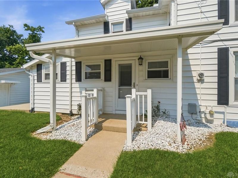 4461 New Carlisle Pike, Springfield Township, OH 45504 Photo 3