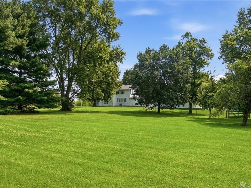 4461 New Carlisle Pike, Springfield Township, OH 45504 Photo 77