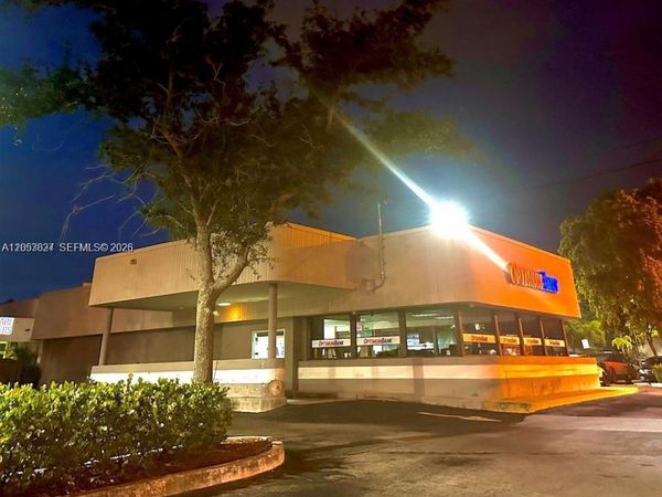2215 W Hillsboro Blvd , Unit 01, Deerfield Beach, FL 33442