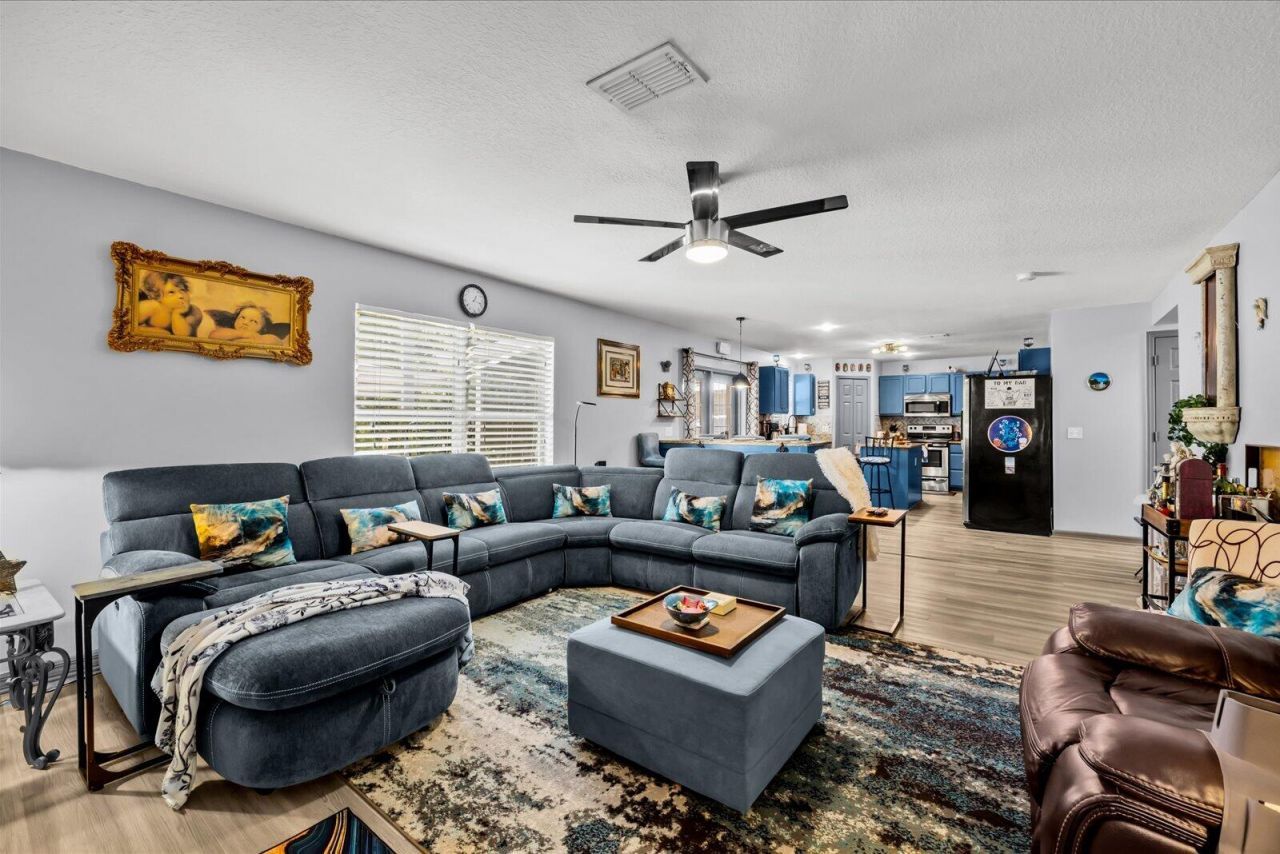 813 Evernia Street, Sebastian, FL 32958 Photo