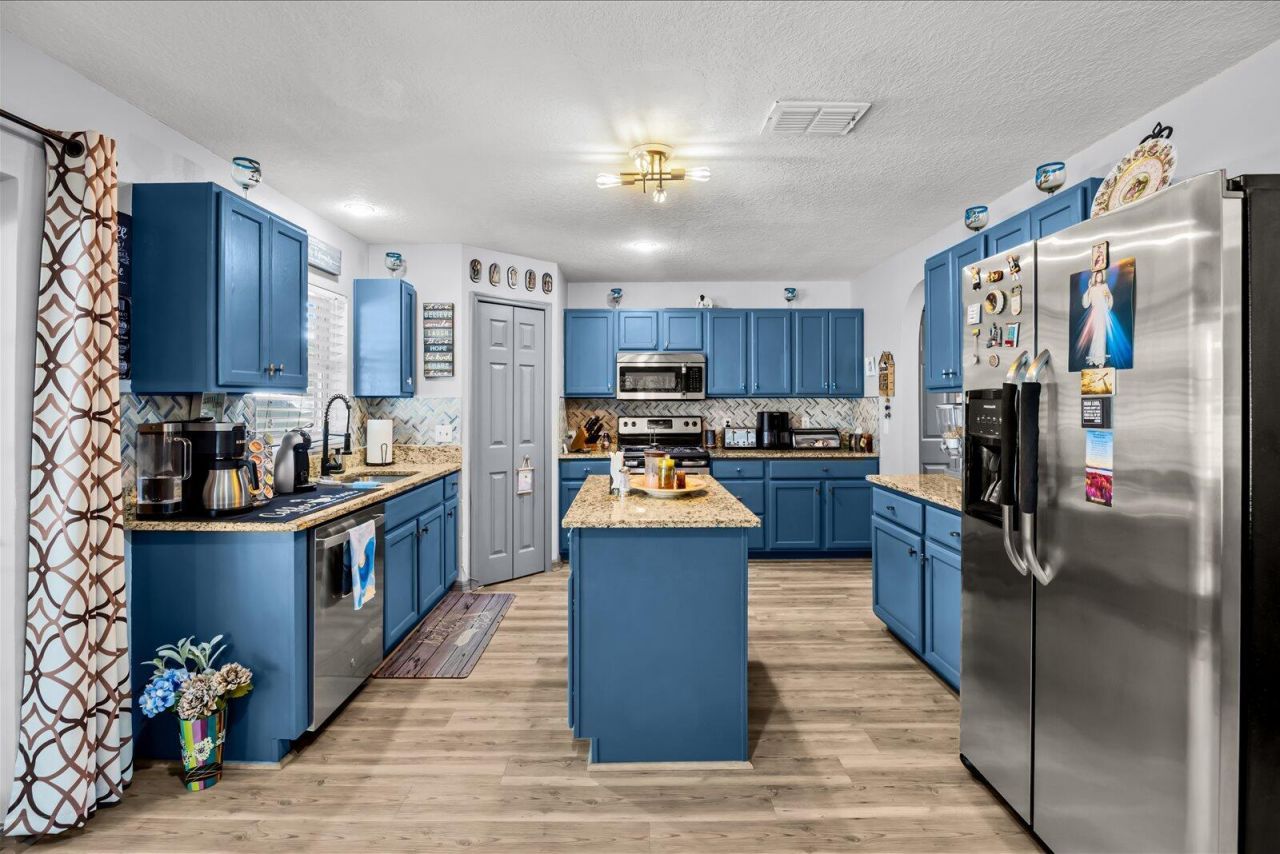 813 Evernia Street, Sebastian, FL 32958 Photo