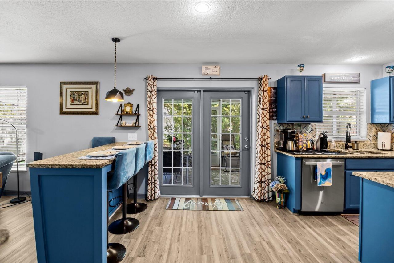 813 Evernia Street, Sebastian, FL 32958 Photo
