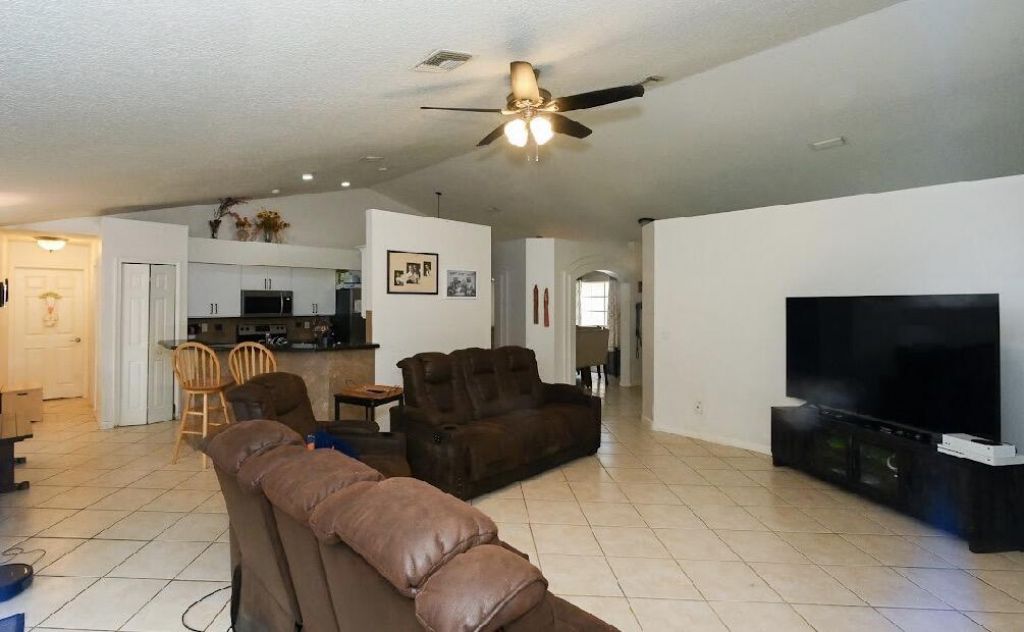 14918 92nd Court N, West Palm Beach, FL 33412 Photo