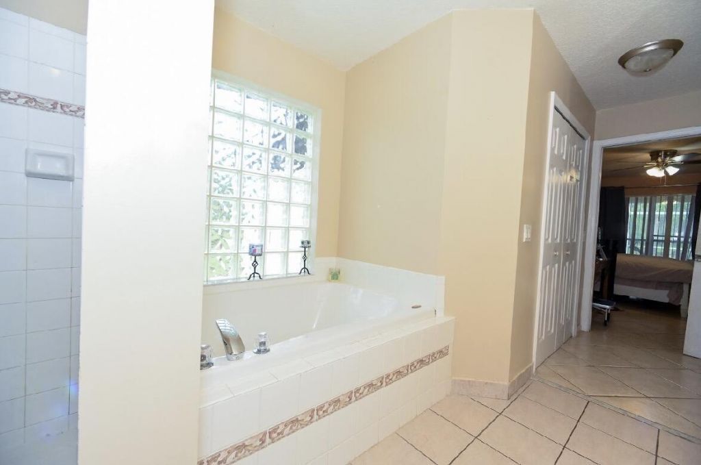 14918 92nd Court N, West Palm Beach, FL 33412 Photo